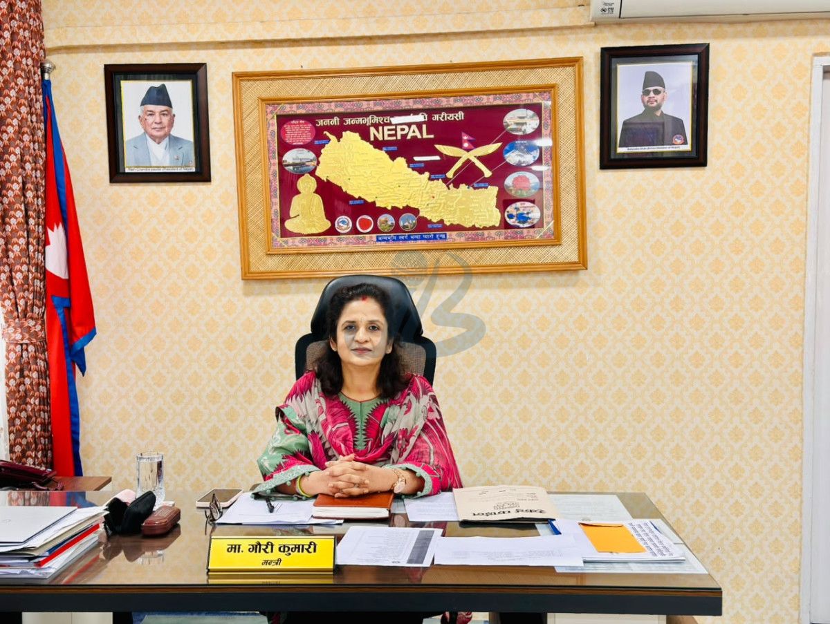 बजारमा खाना पकाउने ग्याँसको अभाव छैन, उपभोक्ता त्रसित नहुनुहोला : मन्त्री यादव